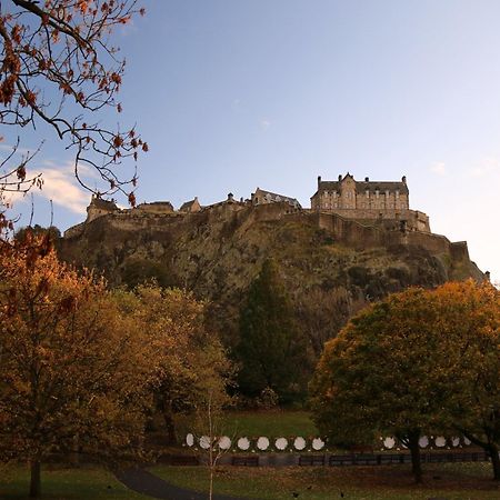 Pass The Keys Spacious And Homely Flat On The Royal Mile Edinburgh Bagian luar foto